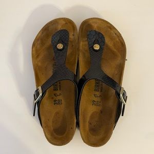 Shiny black thong sandals